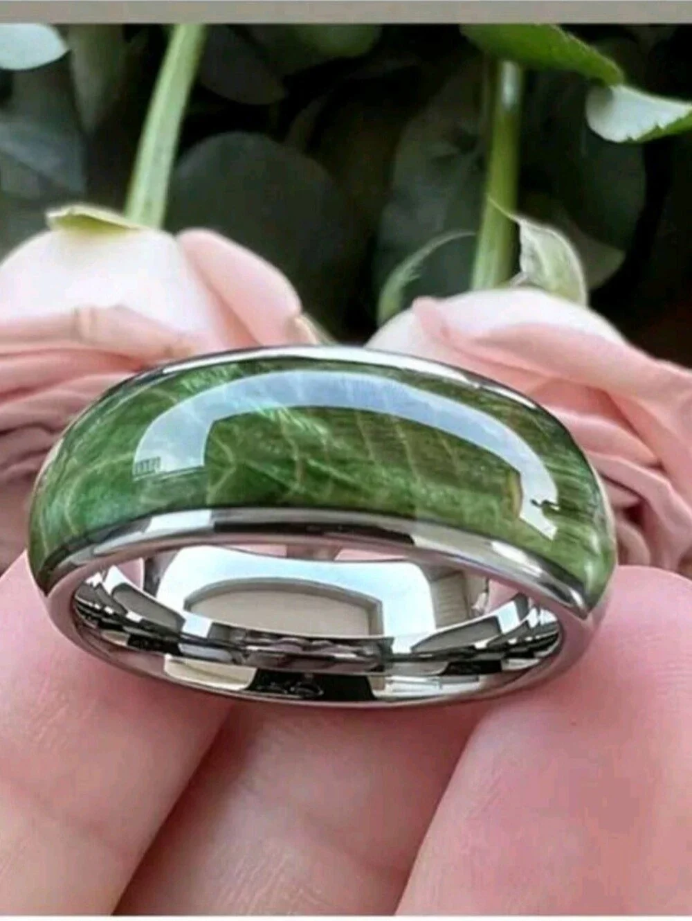 8mm Parrot Green Stainless Steel Dome Ring, Elegant And Versatile For Everyday